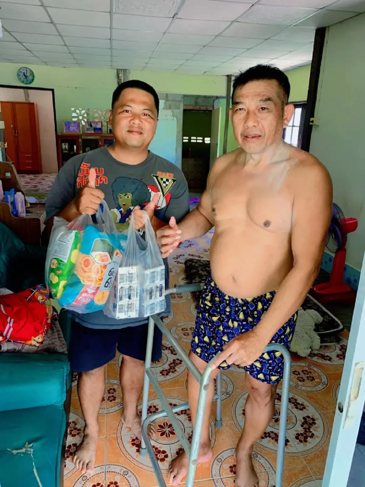 เปิดชีวิต เจ้ามิค อดิเทพ นักเตะทีม อบจ.ชัยนาท สู้เพื่อพ่อ