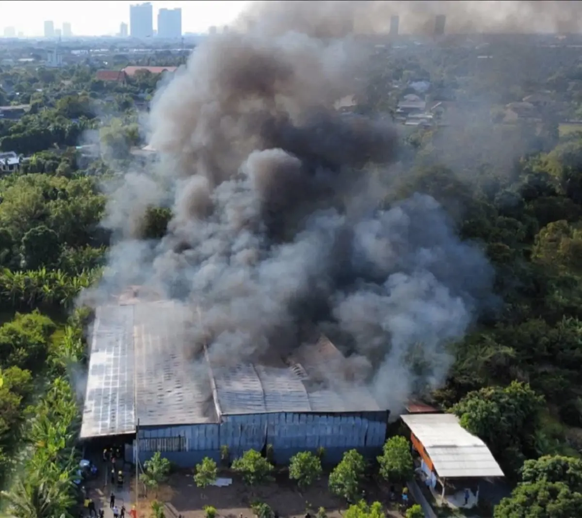 บริษัทดัง ออกแถลงการณ์แล้ว เหตุไฟไหม้โกดังเก็บรถหรู ซูเปอร์คาร์