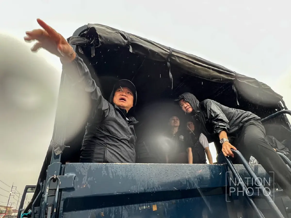 อนุทิน ประกาศปักหลักอยู่หาดใหญ่ ไม่มีเรื่องด่วนไม่กลับ