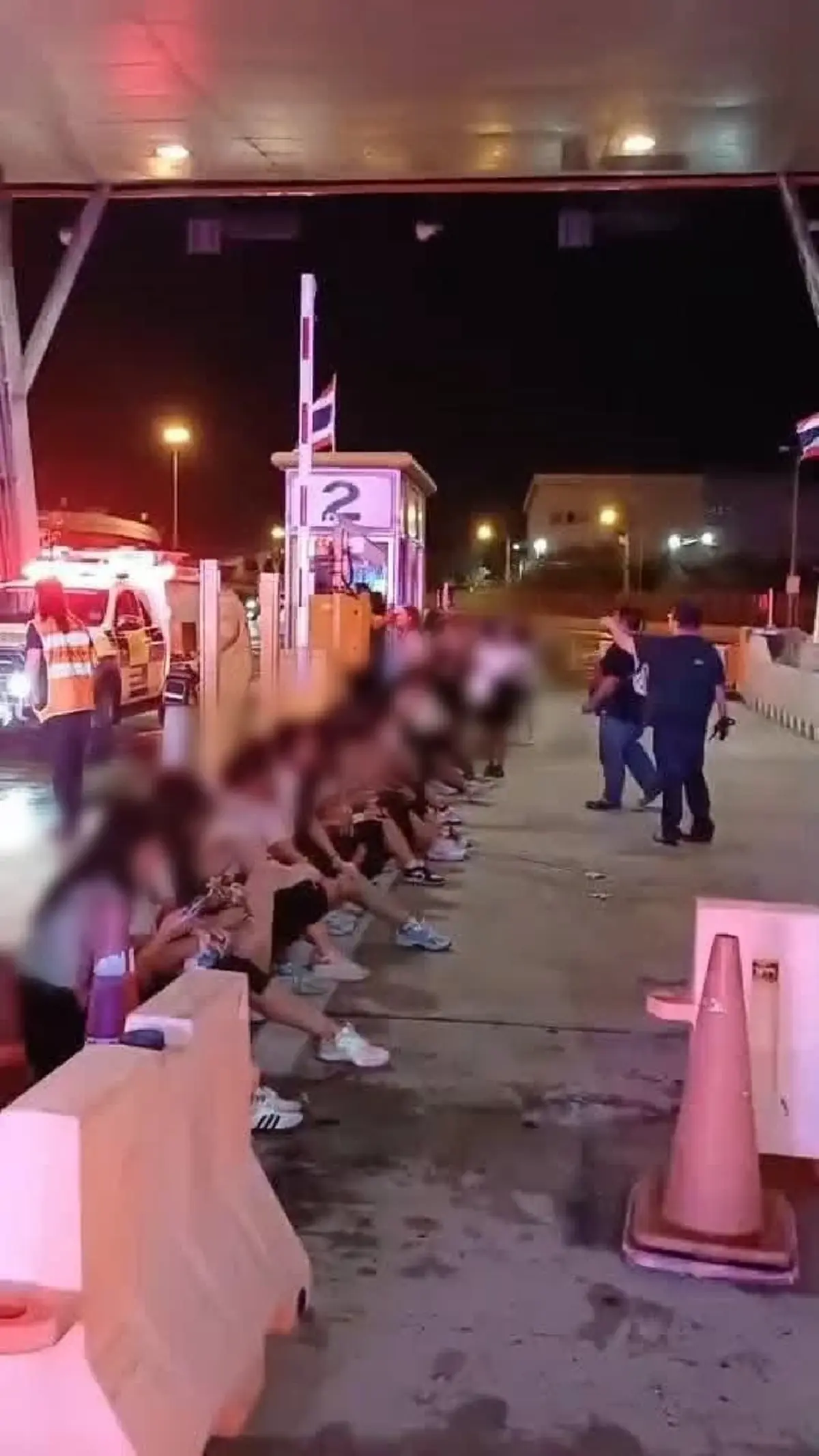 เปิดสาเหตุ รถบัสมหาลัยฯดัง ชนท้ายกัน ด่านมอเตอร์เวย์ เจ็บ 41 ดับ 1