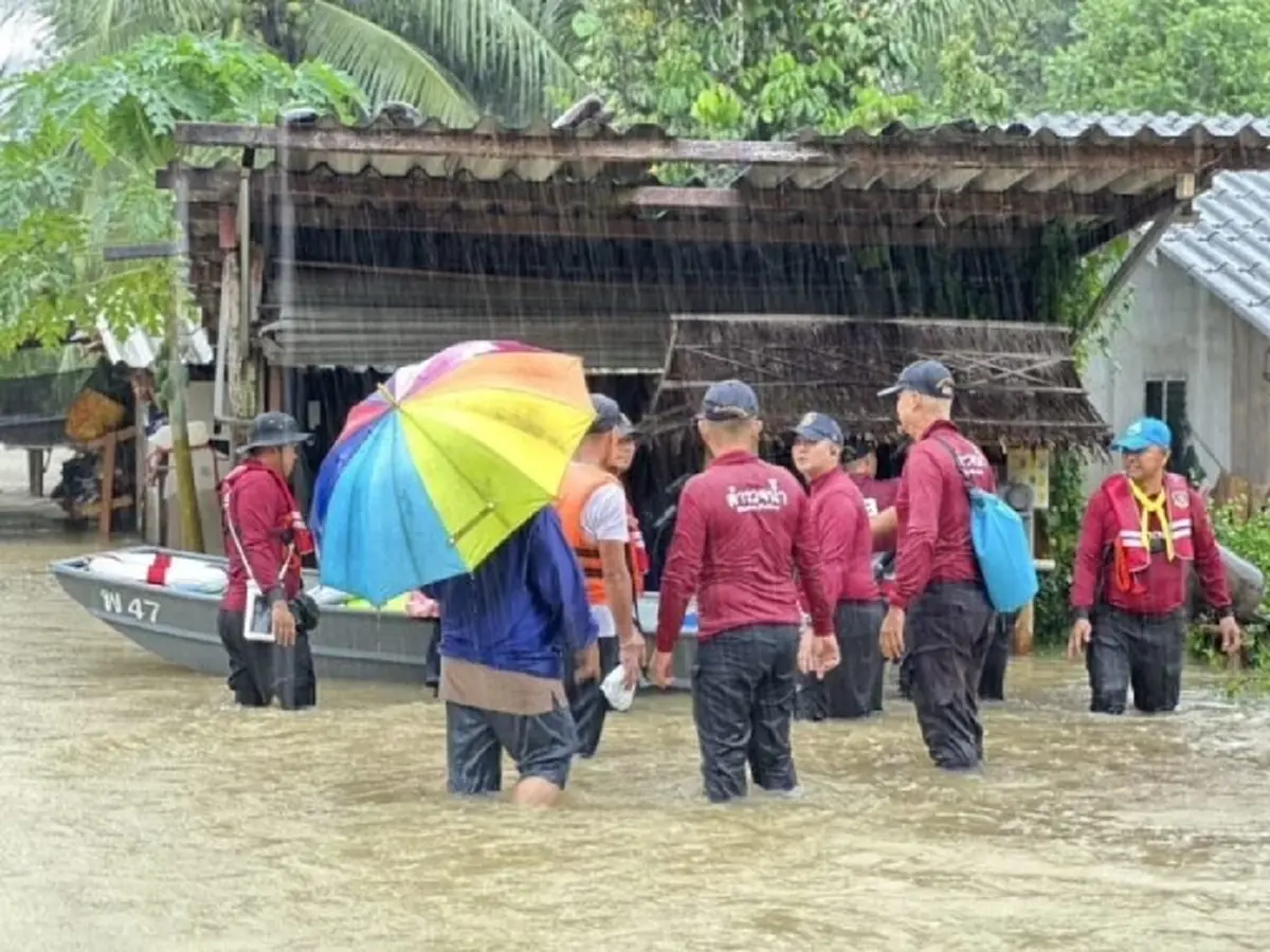 สตูล ประกาศภัยพิบัติ 7 อำเภอ ปภ.เตือน ฝนยังตกหนักต่อเนื่อง