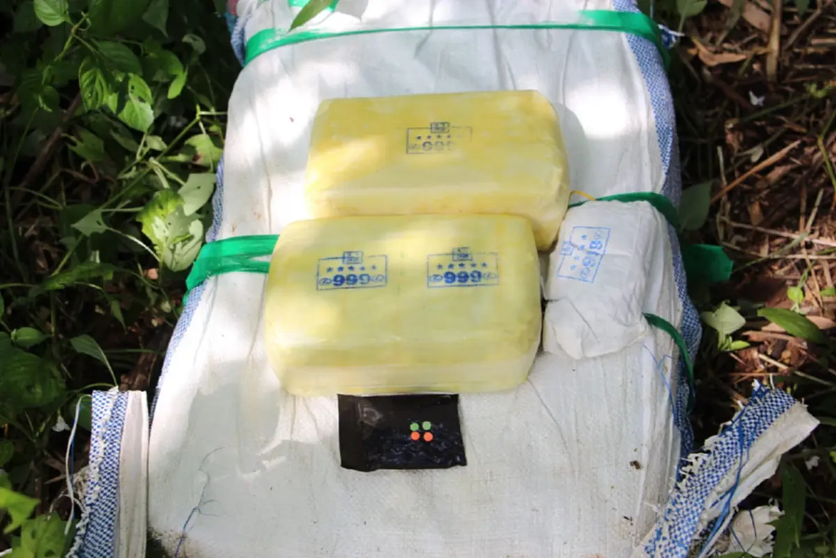 ทัพเจ้าตาก ปะทะ กับคาราวานลำเลียงยาเสพติด ของกลาง กว่า 7ล้านเม็ด