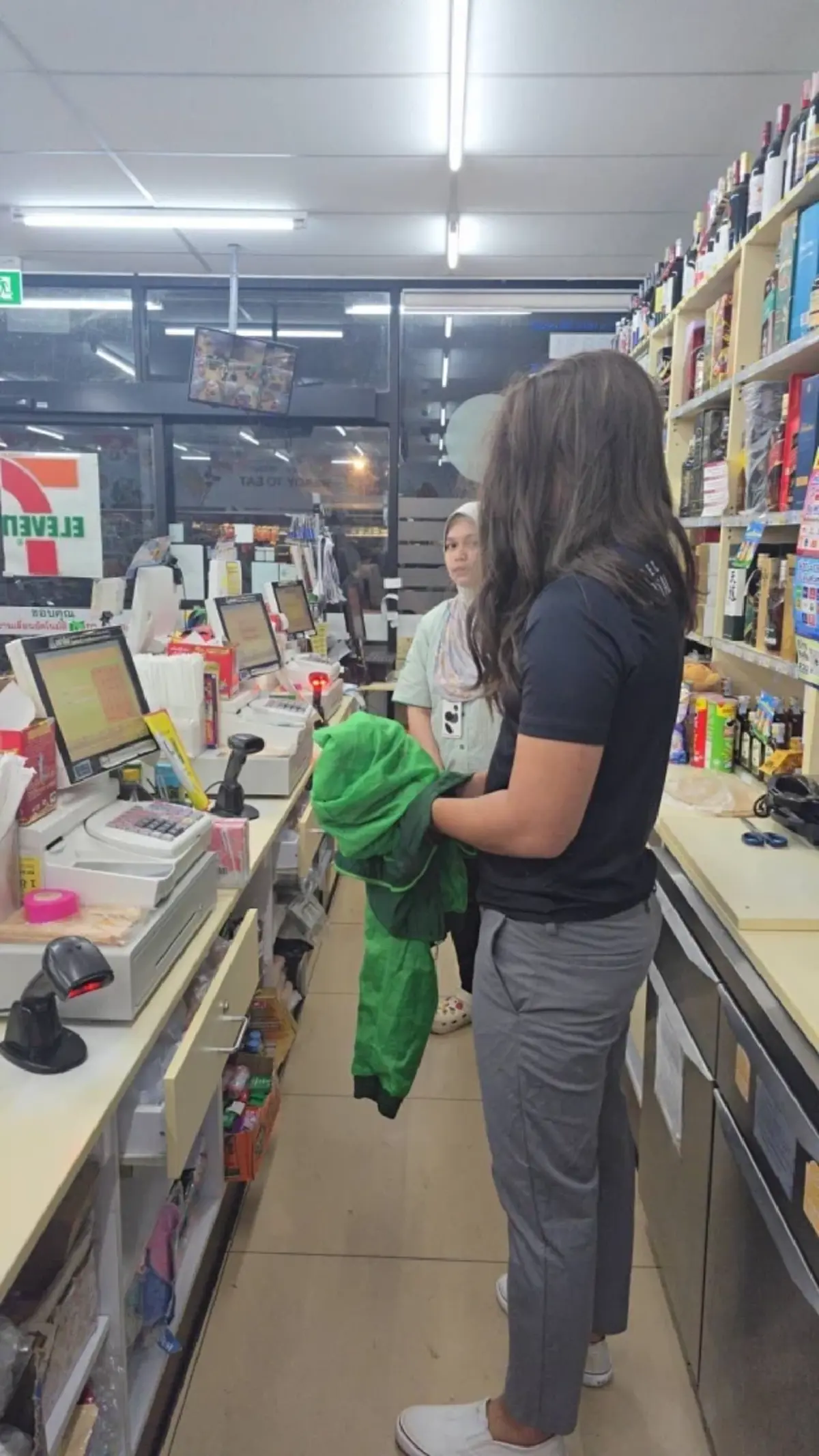 คำสารภาพอดีตพลทหารแต่งหญิงปล้นร้านสะดวกซื้อ โป๊ะแล้วโป๊ะอีก