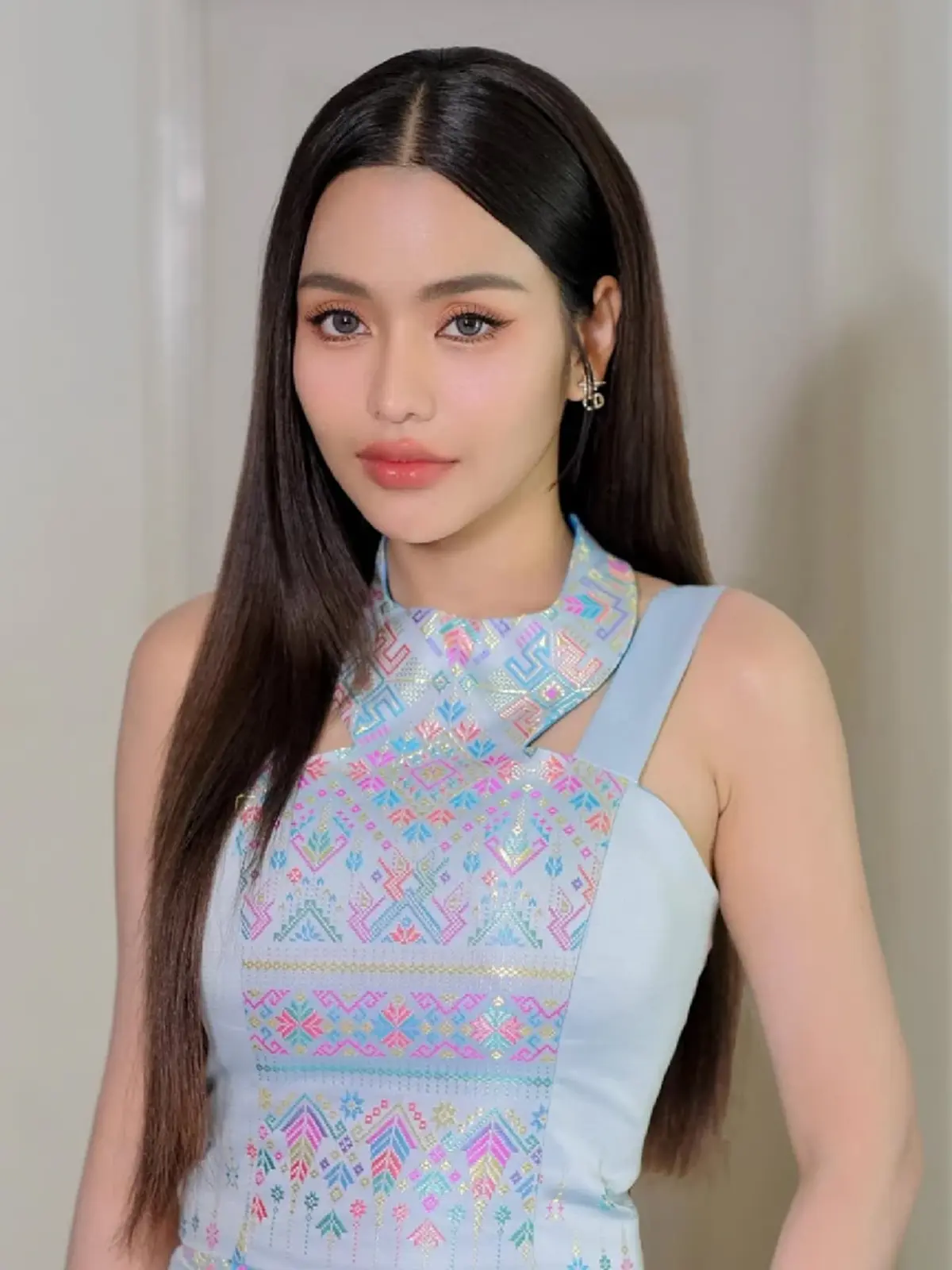 รู้แล้ว "ธัญญ่า" ป่วยเป็นอะไร หลังแอดมิทด่วน คอขยับไม่ได้