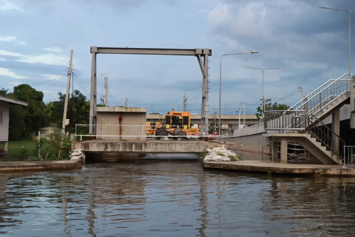 \"ชัชชาติ\"เผย กทม. ฝนถล่มเกิน100 มม.หลายพื้นที่ เร่งแก้ อ่อนนุช59