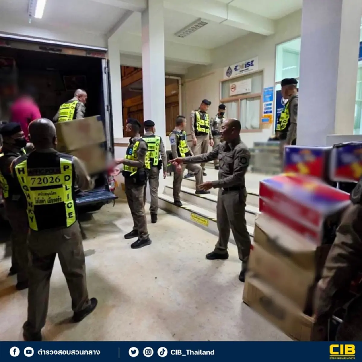 CIB รวบหนุ่มคาด่านสารภาพรับจ้างลักลอบขนสินค้าไม่เสียภาษี