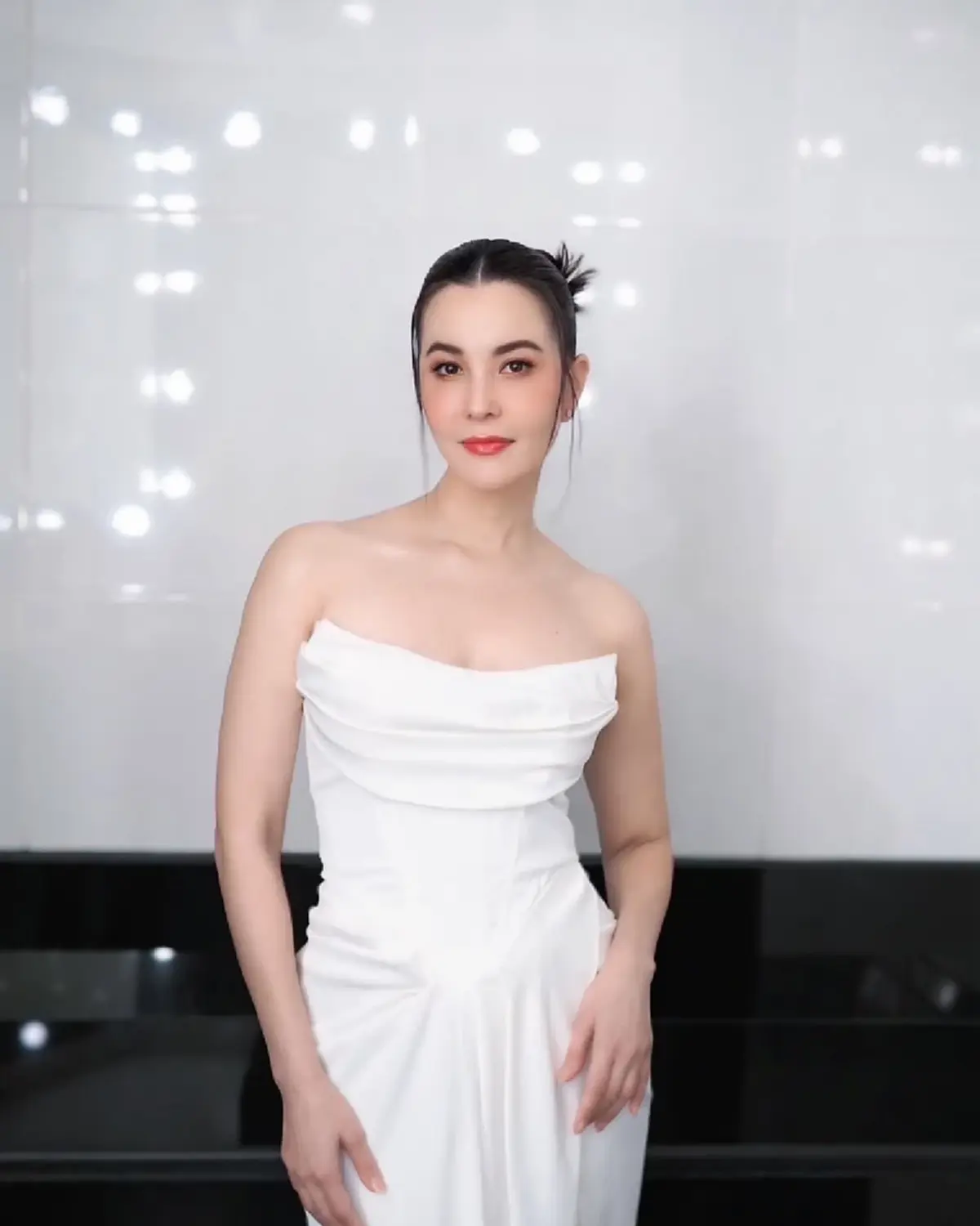 \"ดิว อริสรา\" พูดตรงๆ หลังถูกโยงดราม่า เป๊ก-ธัญญ่า ลดสถานะ