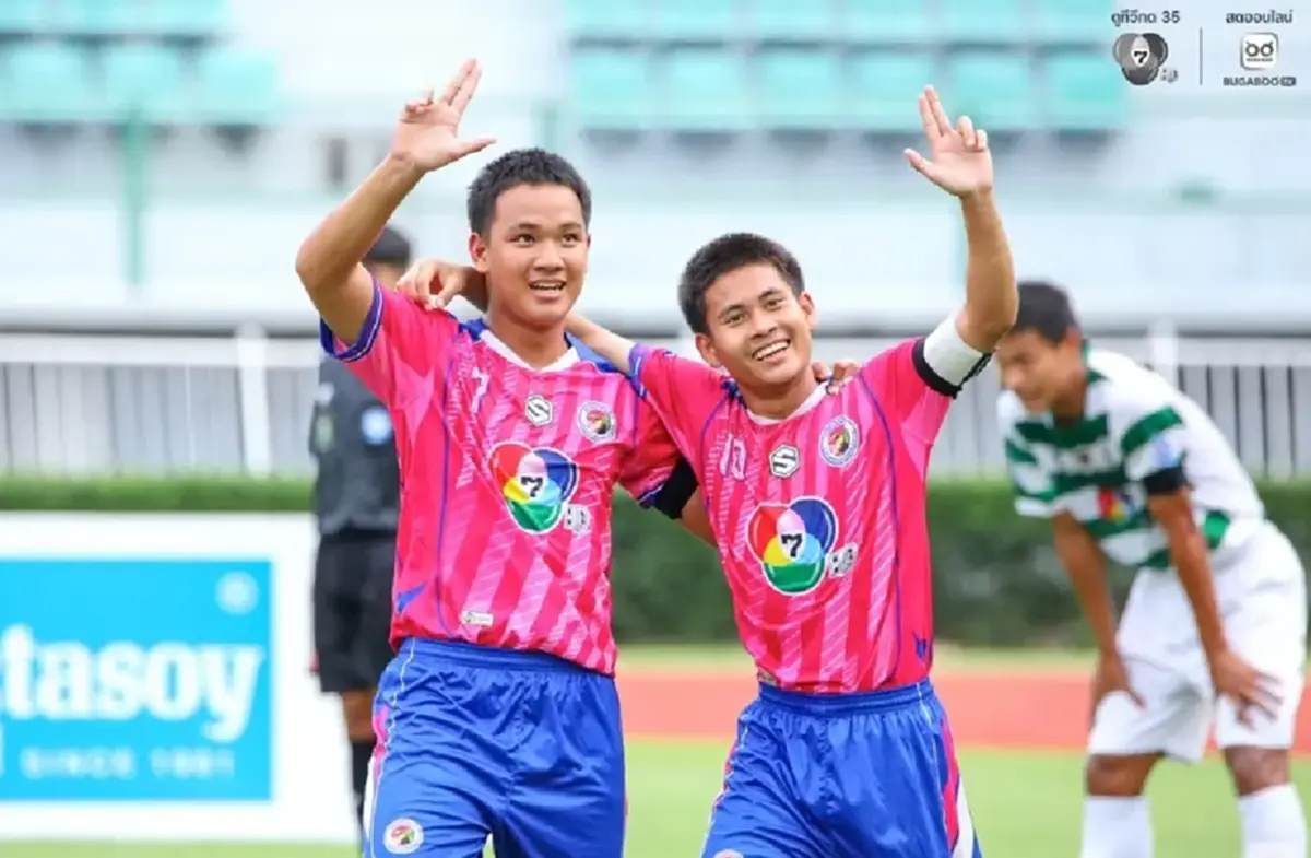 ดูบอลสด หมอนทองวิทยา พบ อบจ.ชัยนาท ดูบอลคู่ชิงแชมป์กีฬา 7HD