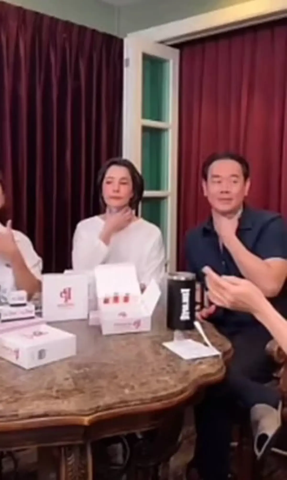 เอาหล่ะสิ ธัญญ่า ยอมพูดตรงๆ หลังโดนจี้ถาม ปมลดสถานะ เป๊ก สัณณ์ชัย