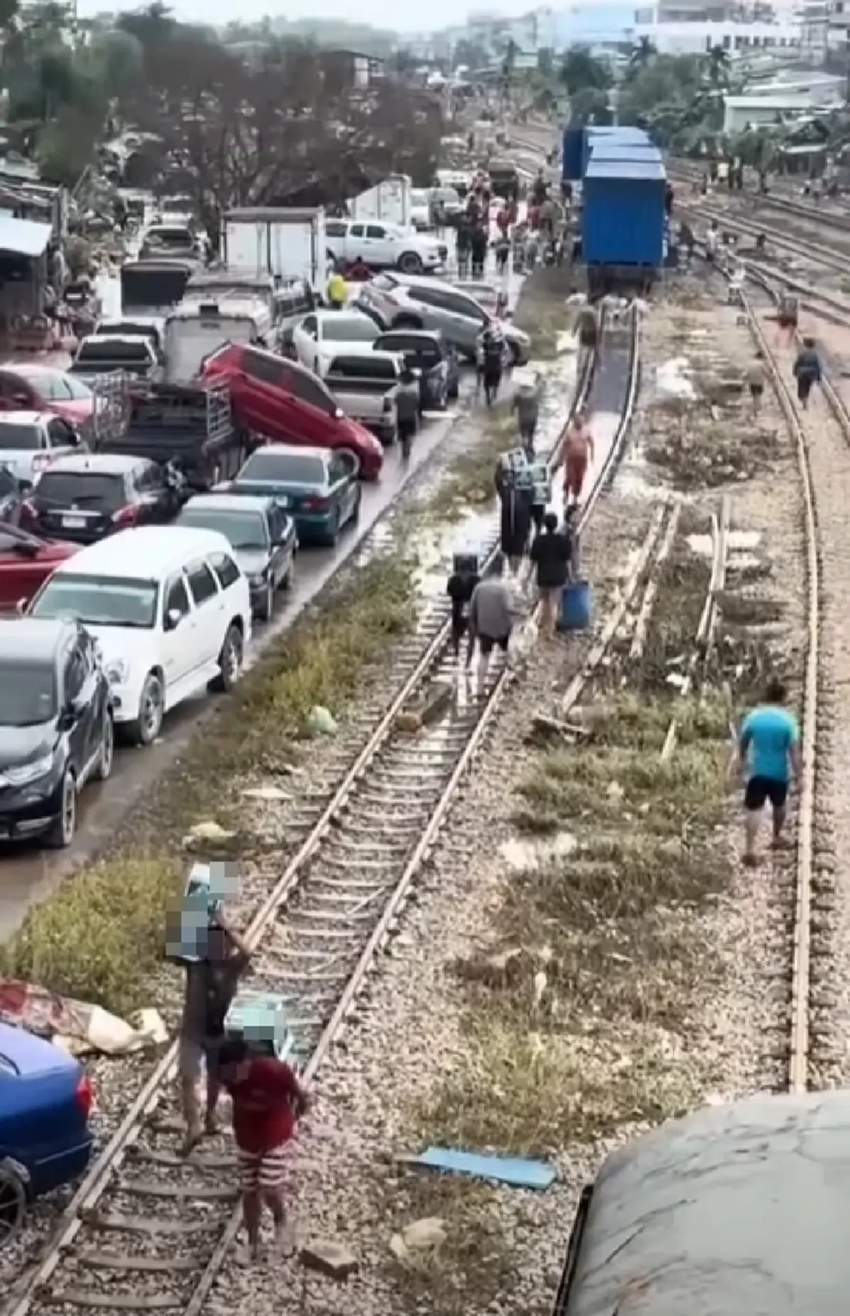 รวบแล้ว 6 ราย งัดตู้รถไฟหาดใหญ่ ขนเบียร์ฉ่ำ เร่งตามจับที่เหลือ