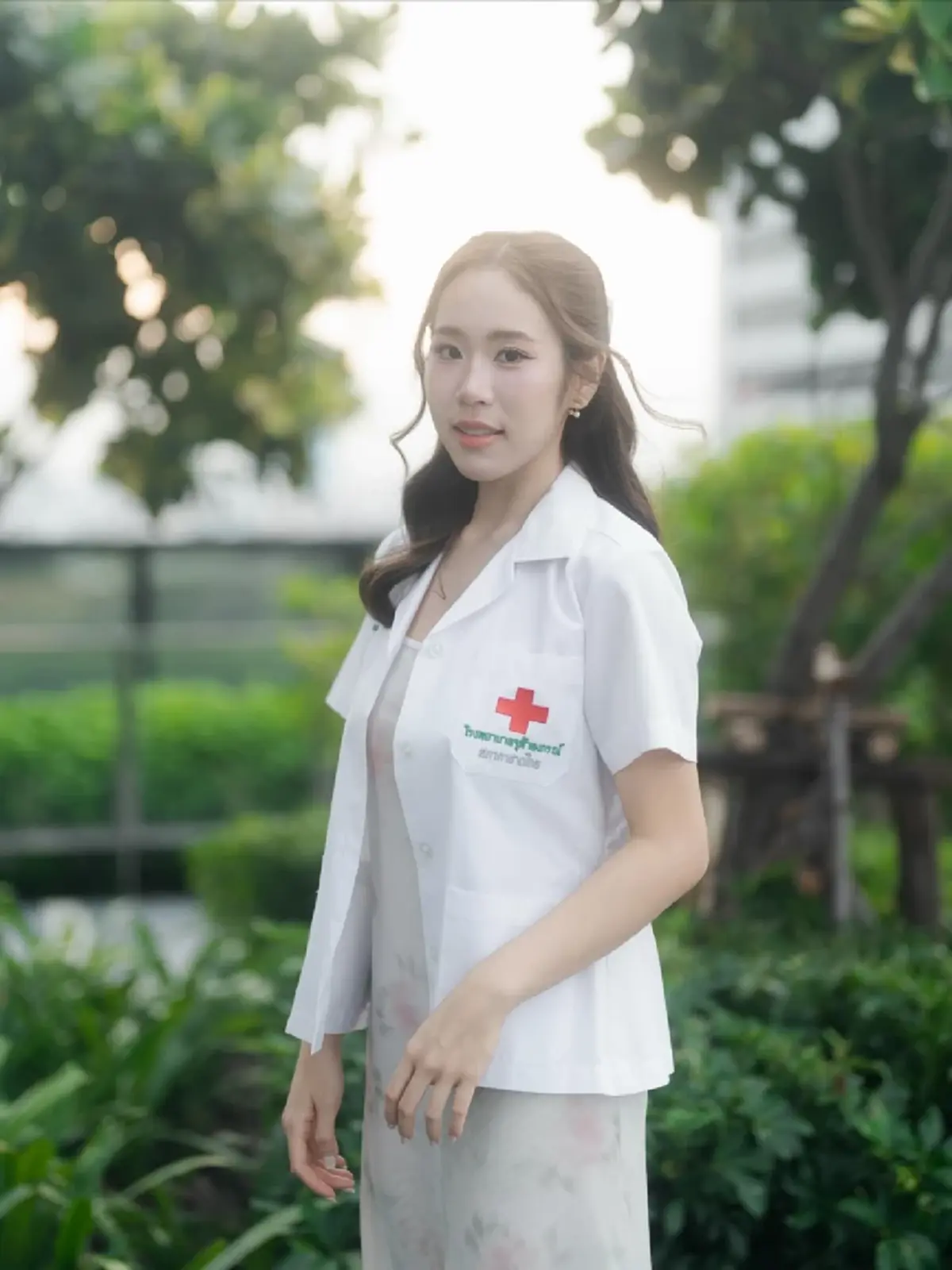 หลายคนคิดไม่ถึง อายุ "หมอมุกกินเค้ก" แพทย์หญิงอินฟลูสายกิน