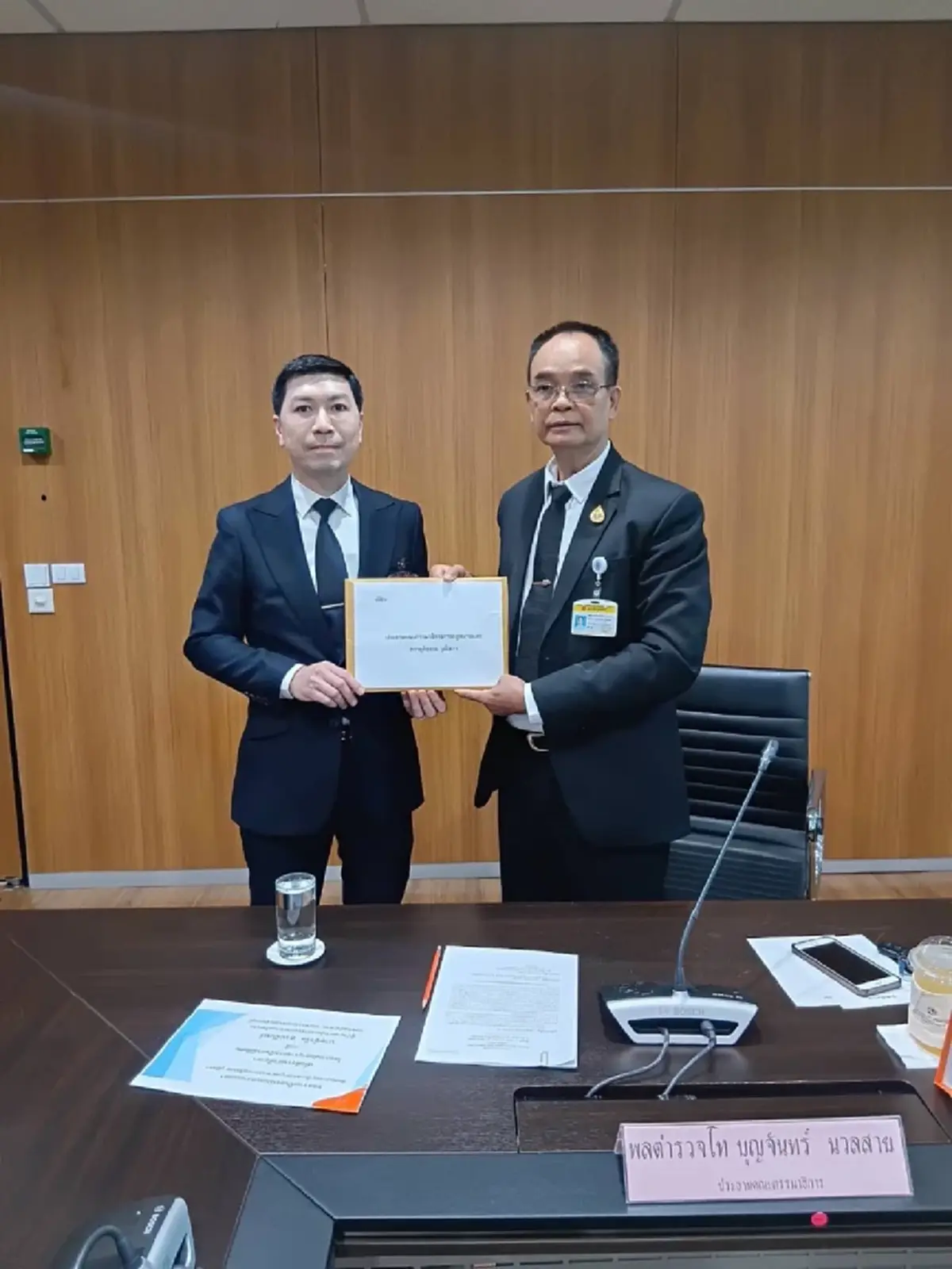 อ.โต้ง ยื่น กมธ. ดันปฏิรูปต้านโกง มหา’ลัยต้องเป็นต้นแบบโปร่งใส