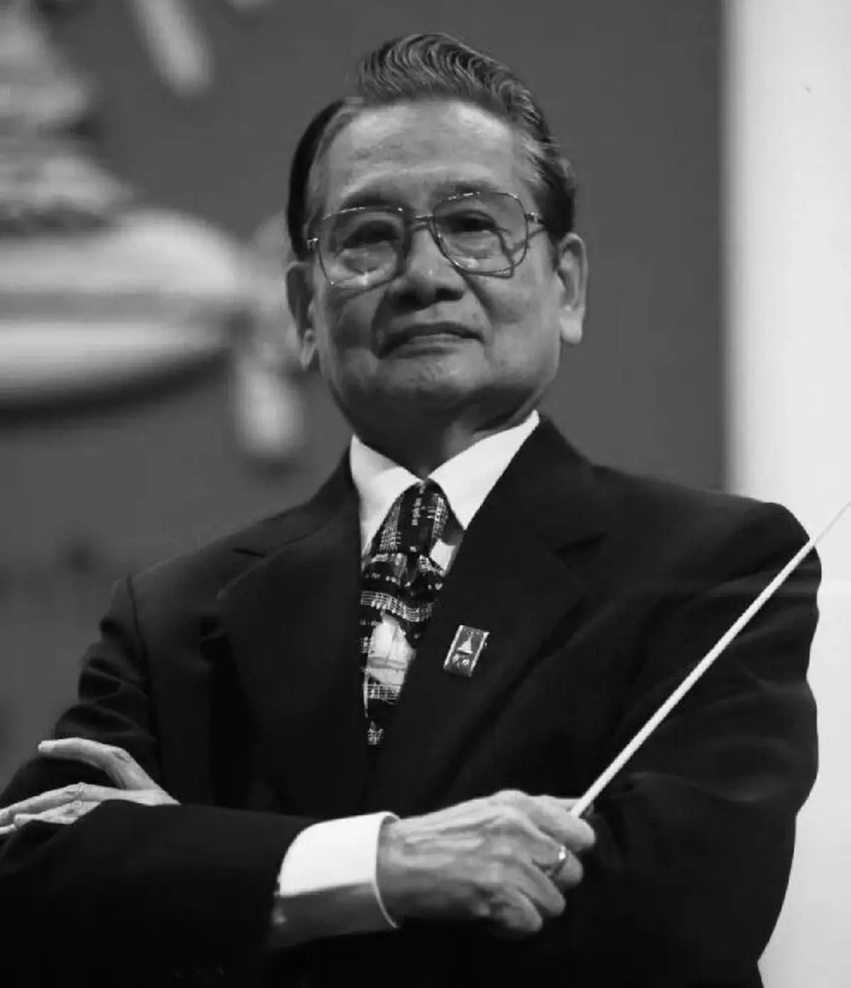 อาลัย "อ.ชูชาติ" ศิลปินแห่งชาติ ปรมาจารย์ดนตรีสากล เสียชีวิตแล้ว