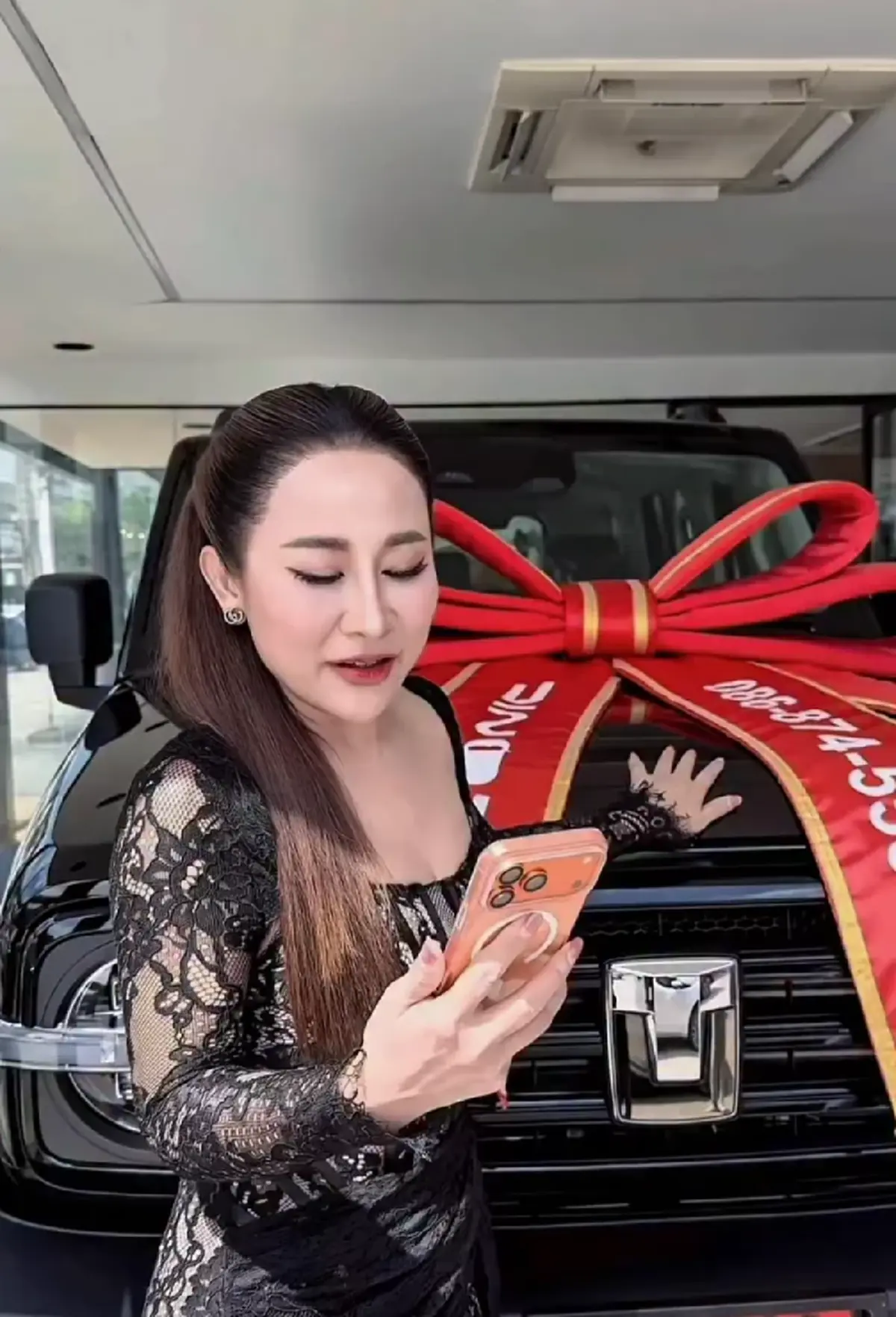 ส่องเลขทะเบียนรถ ลาล่า อาร์สยาม ฤกษ์งามยามดี ออกรถคันใหม่ป้ายแดง