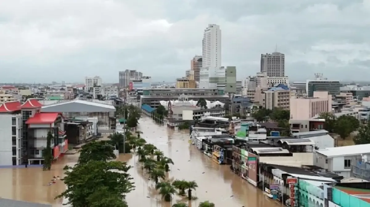 ซี ศิวัฒน์ โพสต์ภาพ น้ำท่วมหาดใหญ่ ตกใจนี่หรือบ้านฉัน