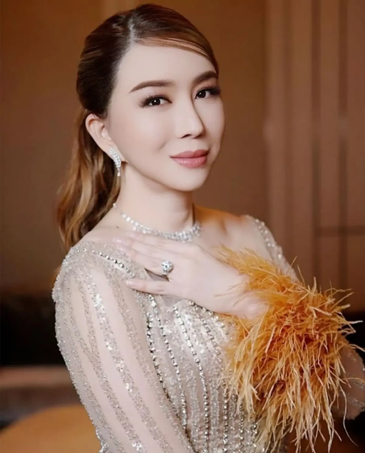 ออกหมายจับ "แอน จักรพงษ์" หลบหนีฟังคำพิพากษา ฉ้อโกงหุ้นกู้  30 ล้าน