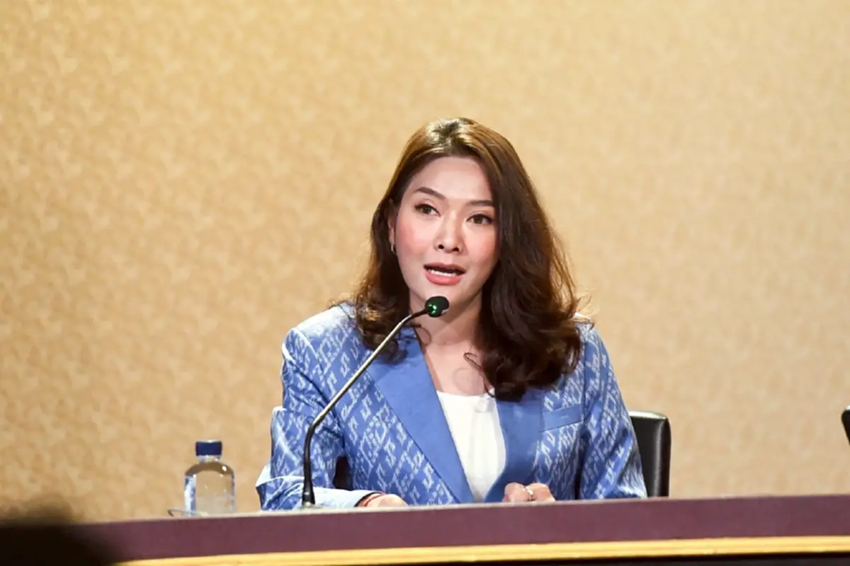 ปศุสัตว์แจ้งเตือน ผู้เลี้ยงสัตว์ปีกให้เฝ้าระวังโรคระบาด