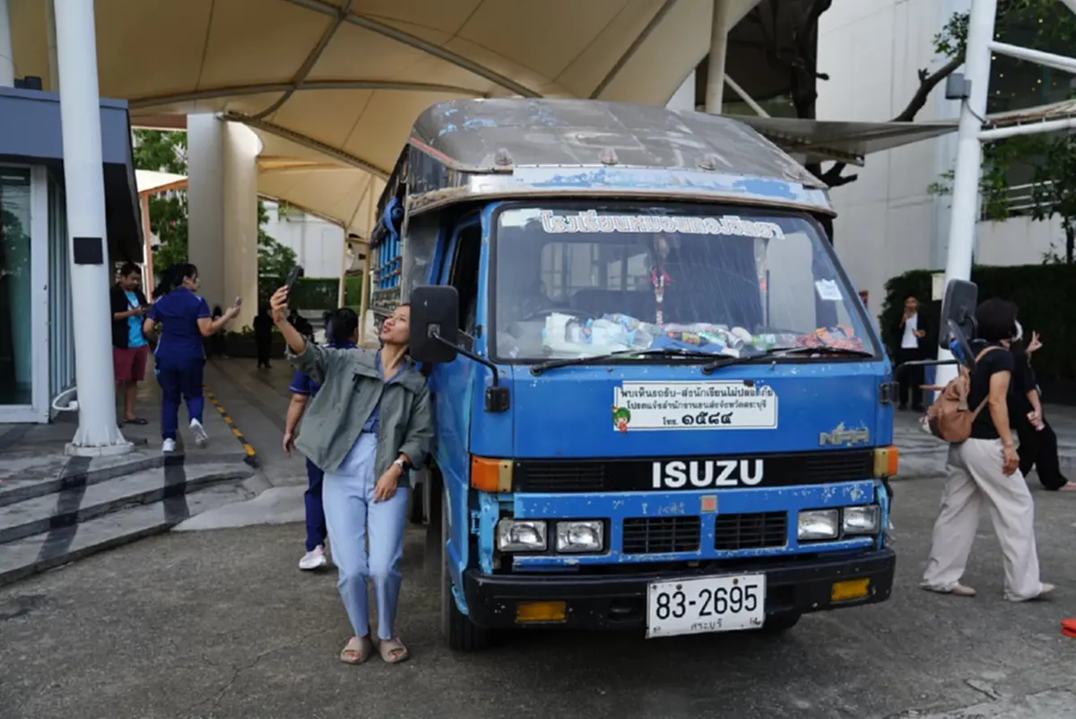 ใจหาย จะไม่ได้เห็น "รถขนฝัน" พาเด็กๆ หมอนทองวิทยา ไปแข่งอีกแล้ว