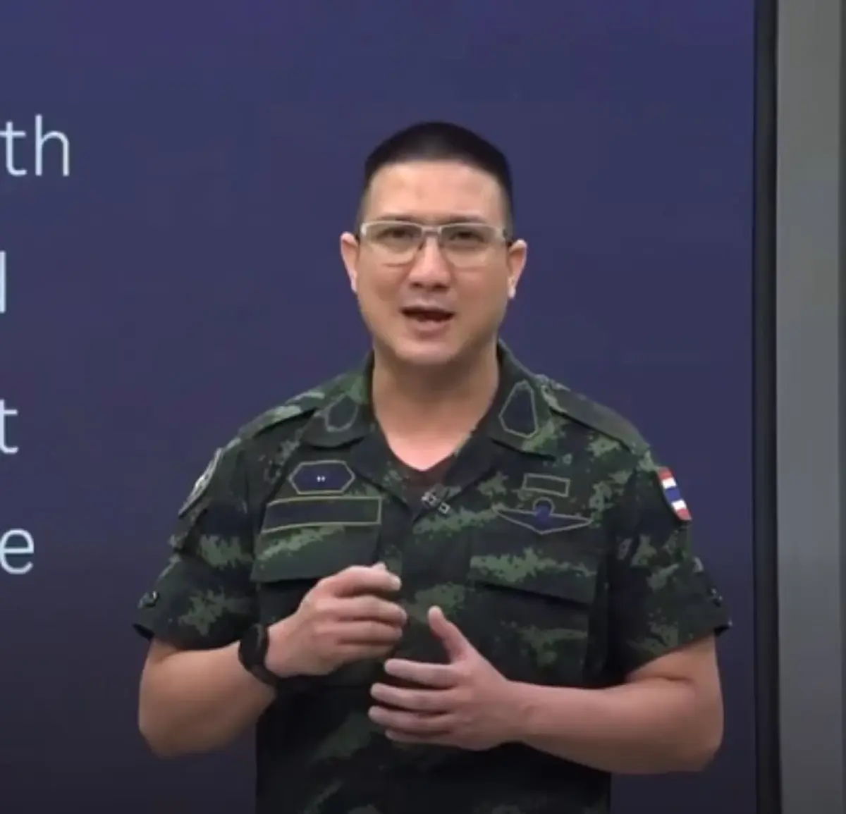 กองทัพพูดแล้ว ปมจีนหนุนเขมร หลังเจอคลังอาวุธบนเนิน 500