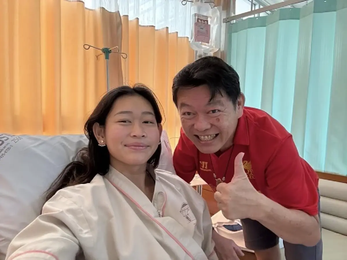 พ่อน้องข้าวปุ้น เล่าไทม์ไลน์ ลูกสาวตรวจพบมะเร็ง ต้องถอนตัวว่ายน้ำซีเกมส์ 2025