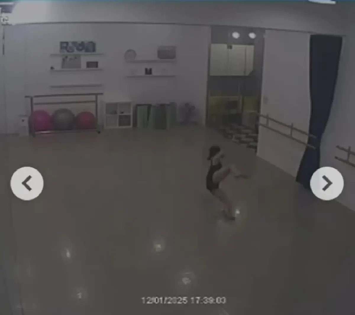 นาทีใจหาย น้องอินเตอร์ ล้มในคลาสเต้นไม่คาดคิด แขนหักต้องผ่าตัด