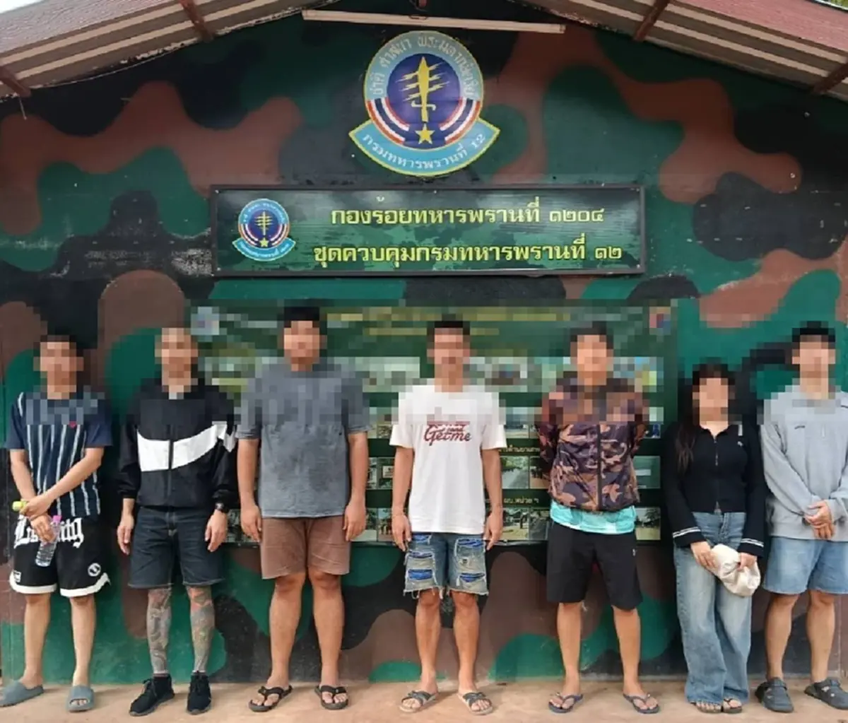 กกล.บูรพา รวบคนไทยลักลอบเข้าประเทศผ่านช่องทางธรรมชาติ กว่า 100 คน