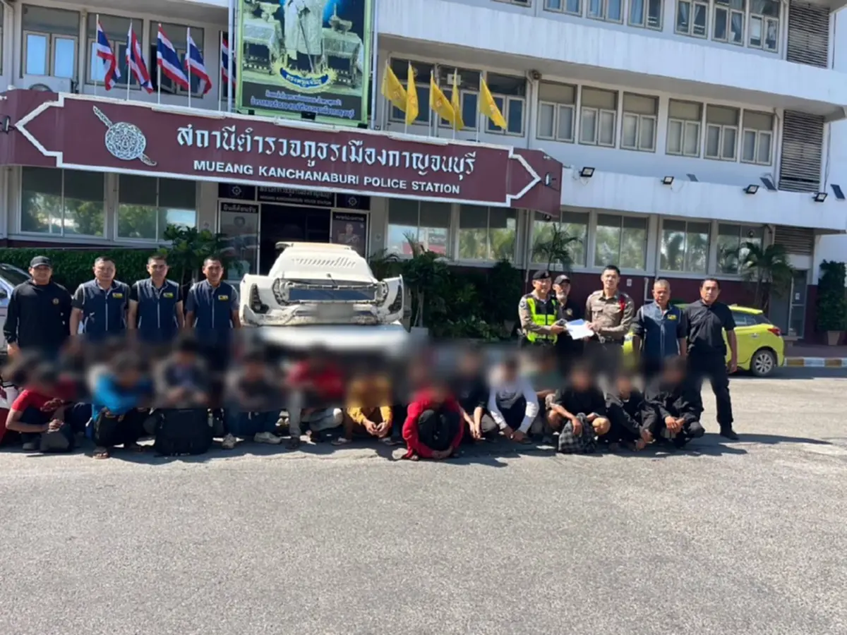 ไล่ล่าระทึก 40 กม. สกัดรถขนแรงงานต่างด้าว มุดไร่อ้อยหนี จับยกคัน