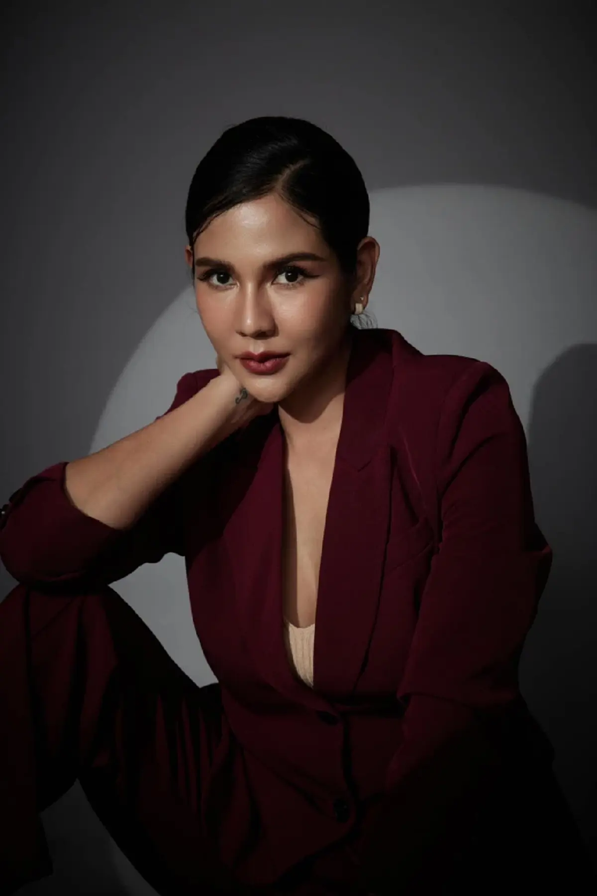 มรสุมชีวิต หมิว สิริลภัส เกือบสูญเสียคุณแม่ สแกมเมอร์หลอก 1.2 ล้าน