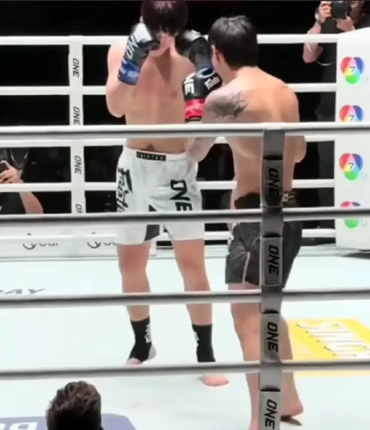 "ตะวันฉาย" ตัดสินใจโพสต์แล้ว หลังโดนนักชกจีนเตะขาหัก