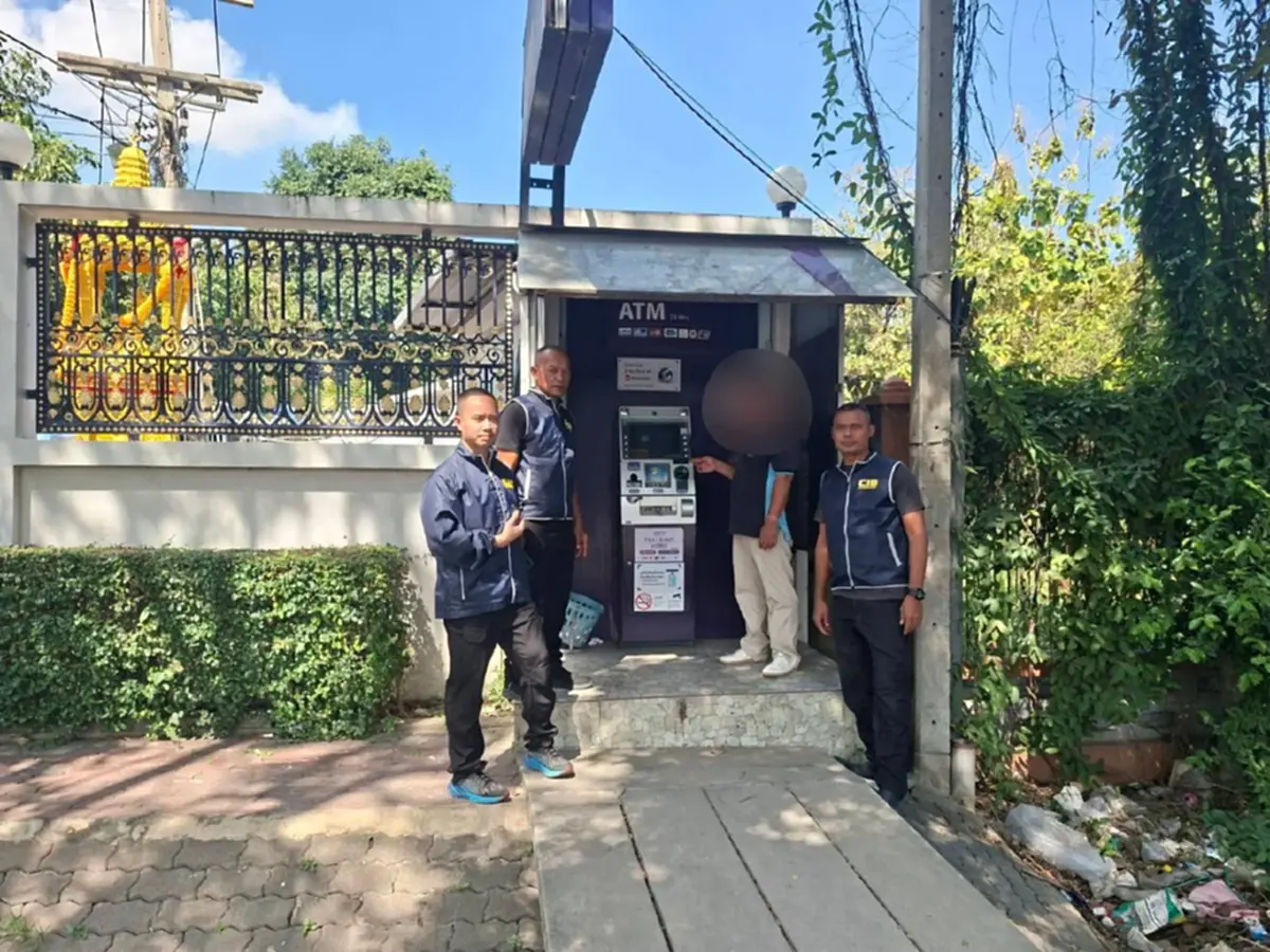 หนุ่มรับจ้างโกนหัว ปลอมเป็นเจ้าอาวาสวัดดัง ลอบโอนเงินกว่า 1.8 ล้าน