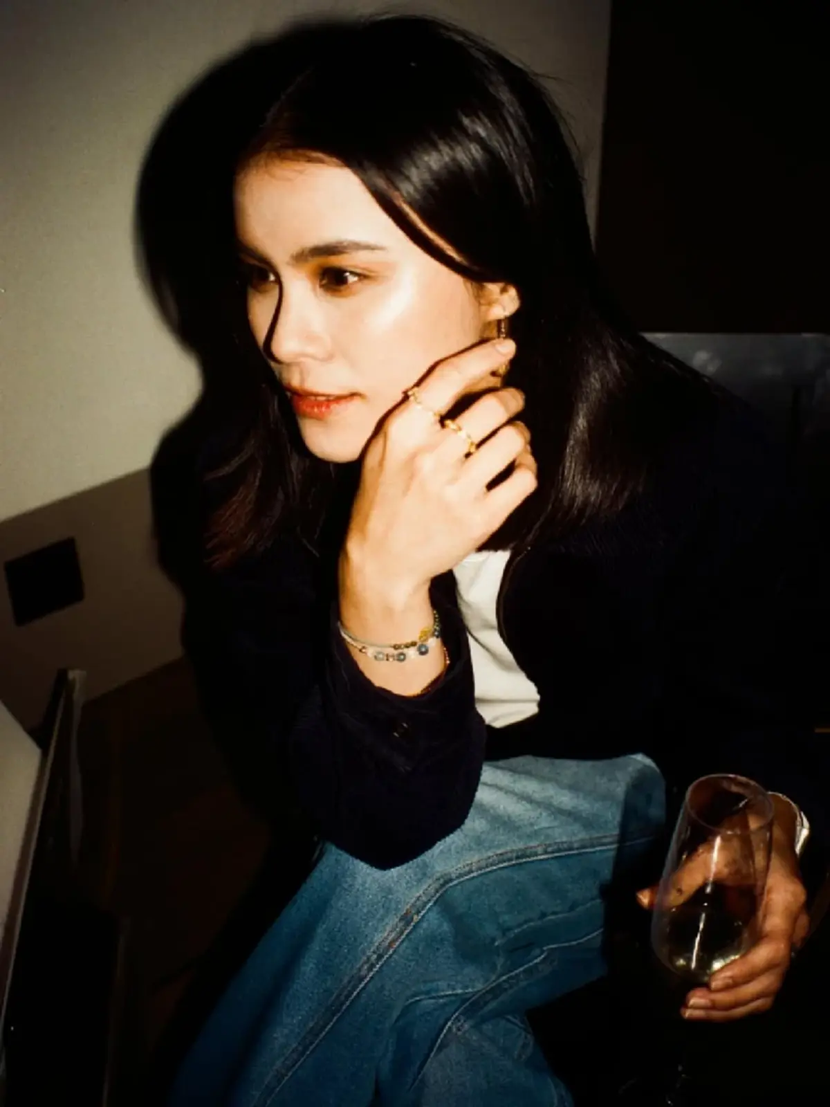 มัดหมี่ เกลี้ยง 8 ล้าน ปฏิบัติธรรมสำนัก อาจารย์ ต. แฉพิรุธ ไฮโซ ต.