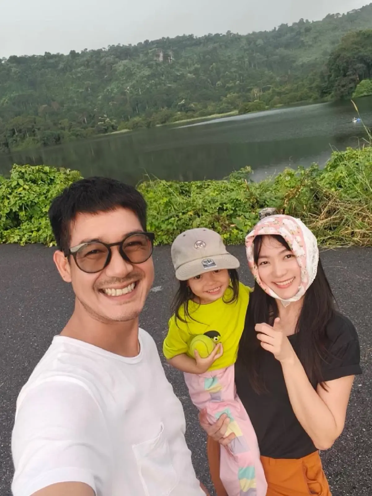 “เวียร์ ศุกลวัฒน์” อวดผลผลิตบ้านสวน ปลูกผักผลไม้ลูกดก น่าทานสุดๆ