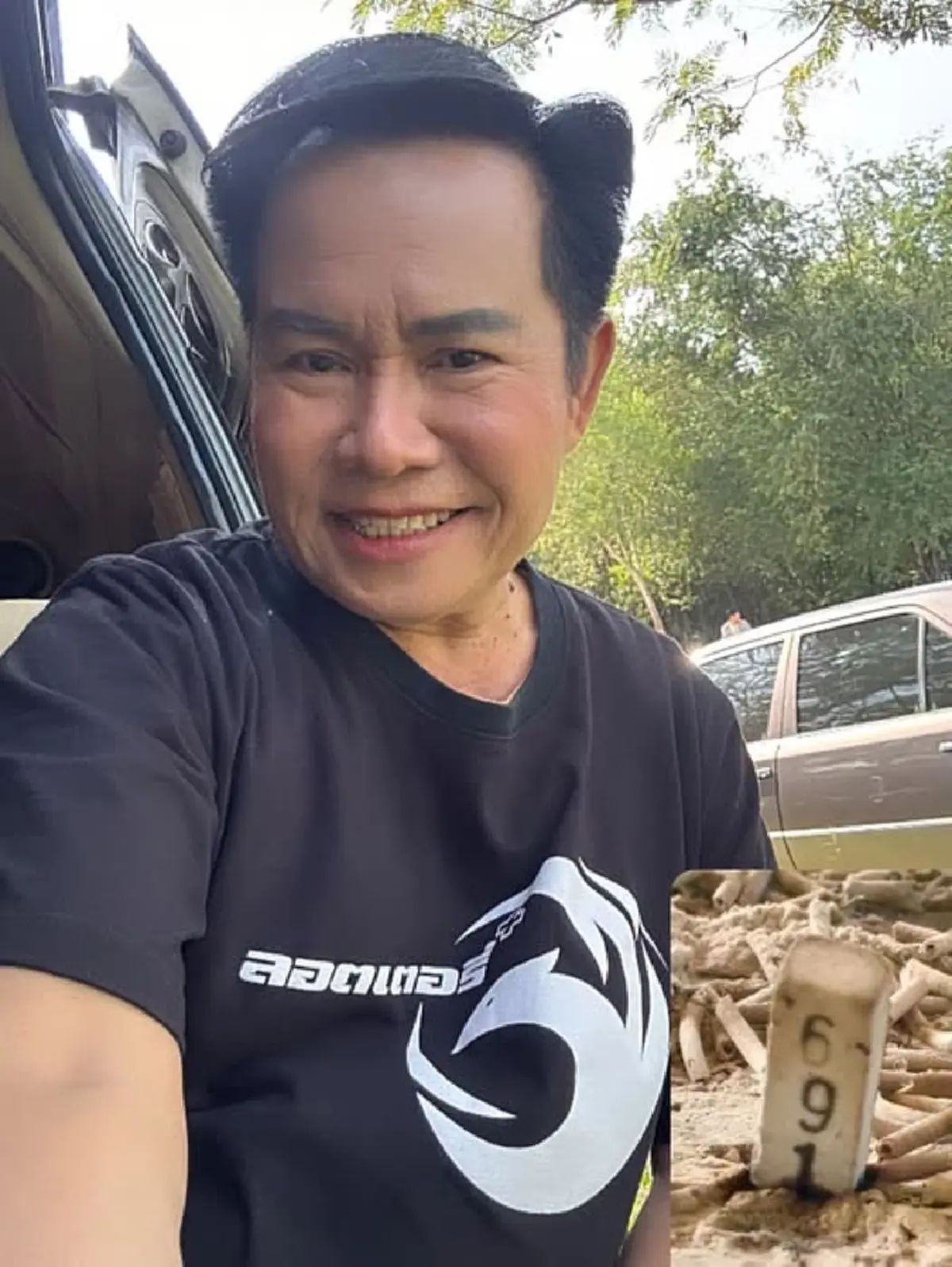 ลูกทุ่งดัง มนต์สิทธิ์ คำสร้อย โชว์จุดธูปมงคล ได้เลขสวย