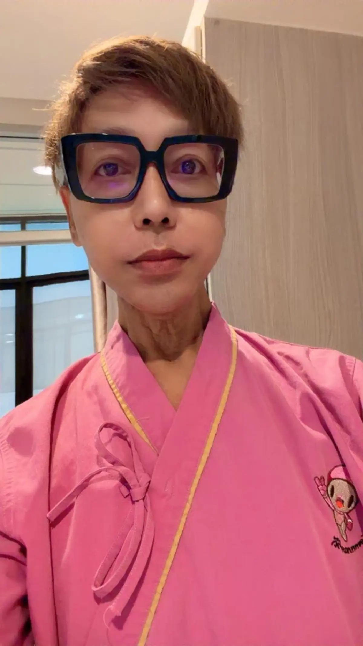 ส่งกำลังใจ “มัม ลาโคนิคส์” แอดมิตส่งท้ายปี แฟนคลับแห่ห่วง