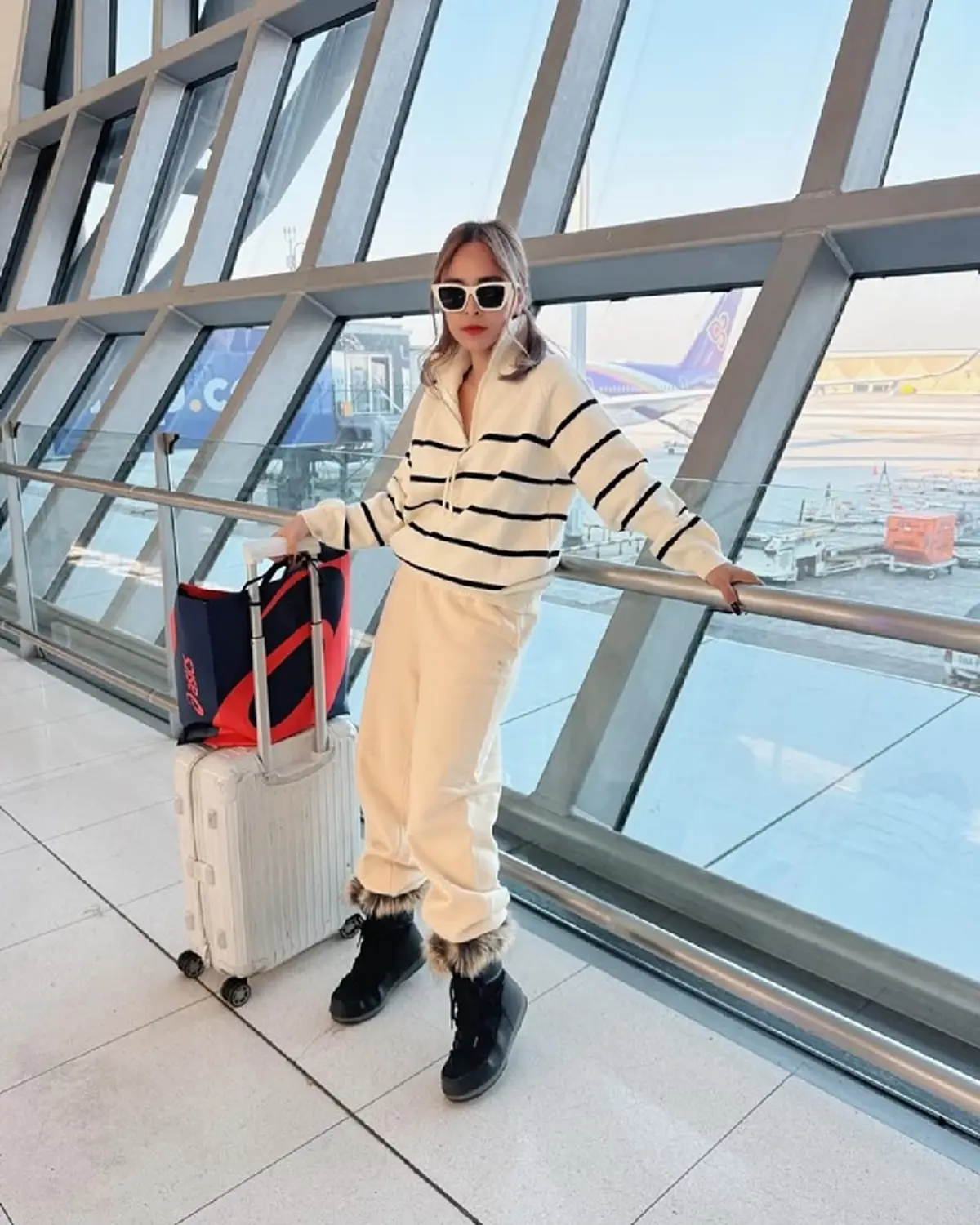 "นานา ไรบีนา"รอดนอนคุก ศาลให้ประกัน 1 ล้าน ห้ามออกนอกประเทศ