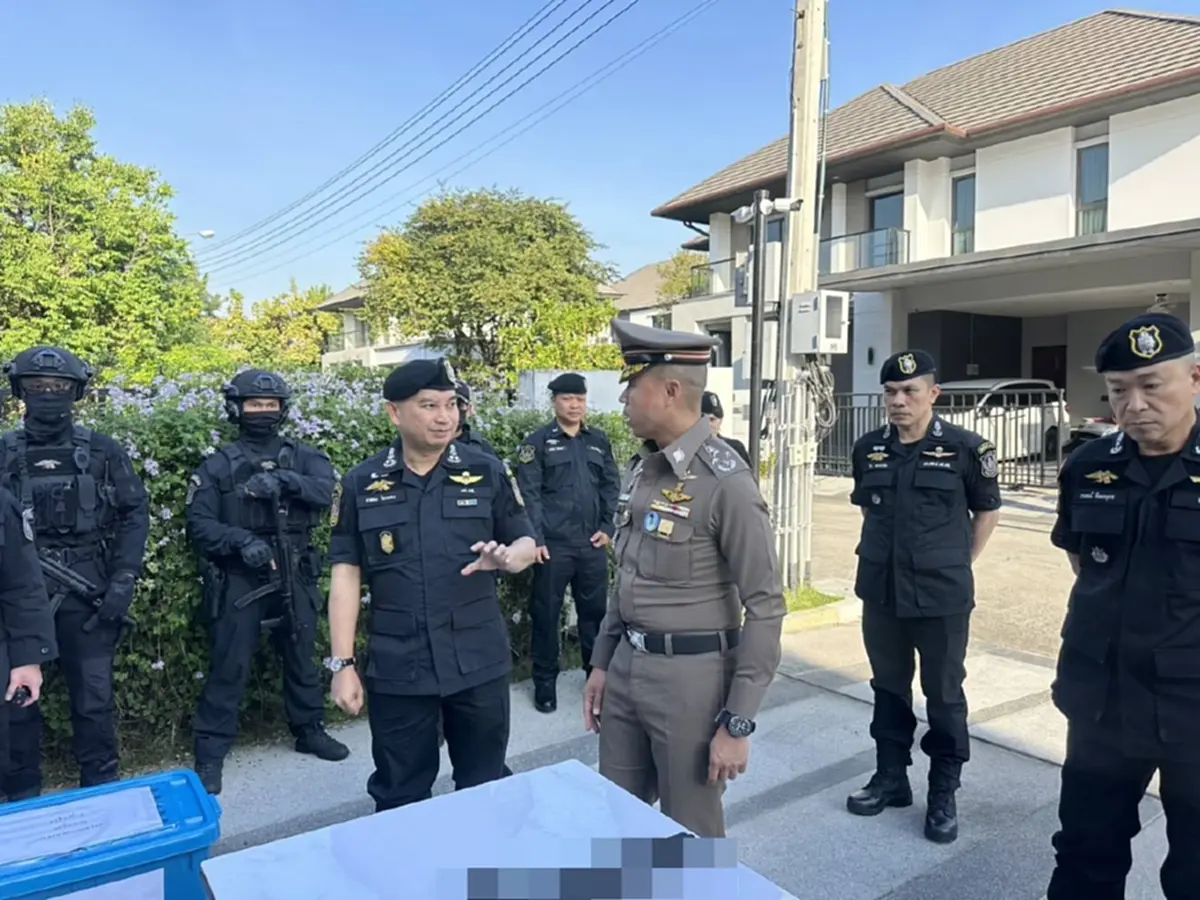 นาทีคุมตัว ผู้สมัคร"สส.พรรคประชาชน" เจ้าตัว กล่าวสั้นๆ