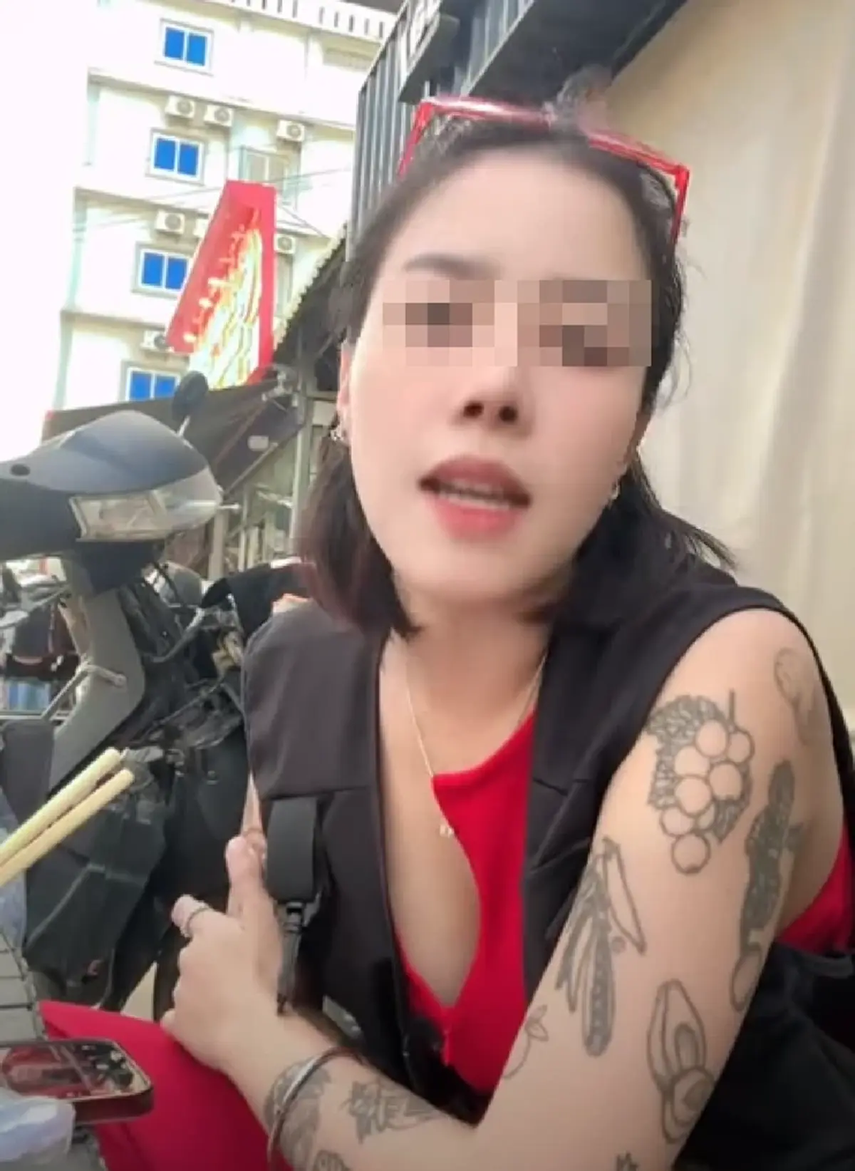 รู้จัก น้องมาเฟีย สาวไทยปากแซ่บในเขมร เพจดังแฉวีรกรรมไม่ธรรมดา