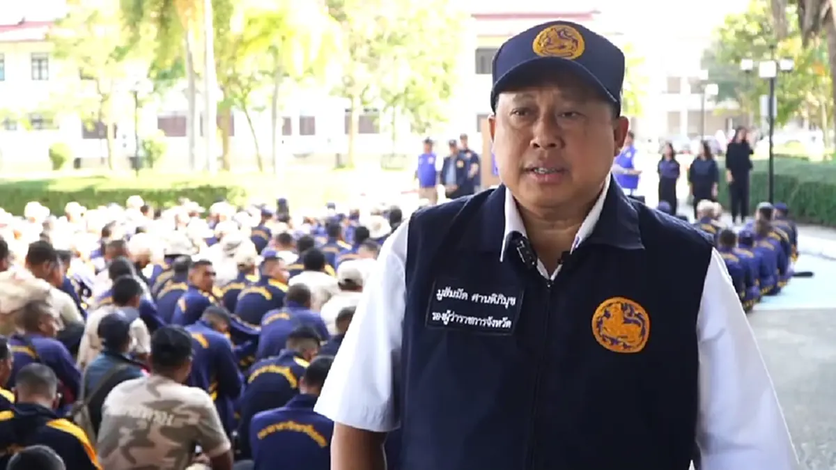 ส่งกำลังเสริม ยะลานำ อส.  สนับสนุนภารกิจฟื้นฟูหาดใหญ่หลังน้ำท่วม