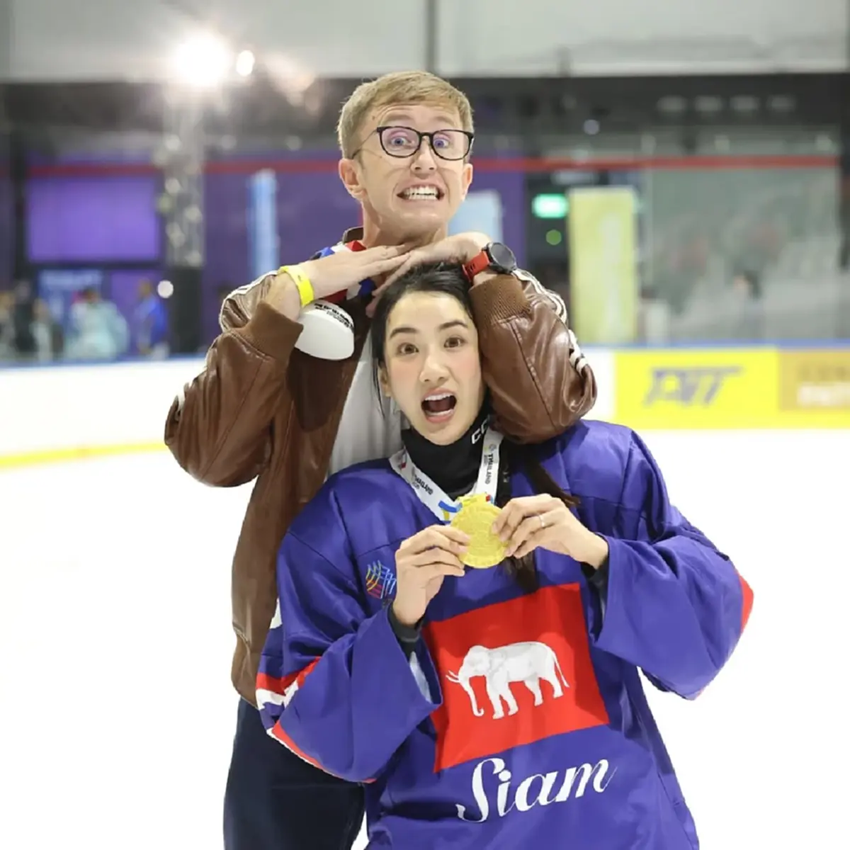 เนท My Mate Nate เปิดตัวแฟนสาว ดีกรีฮอกกี้น้ำแข็งเหรียญทองซีเกมส์