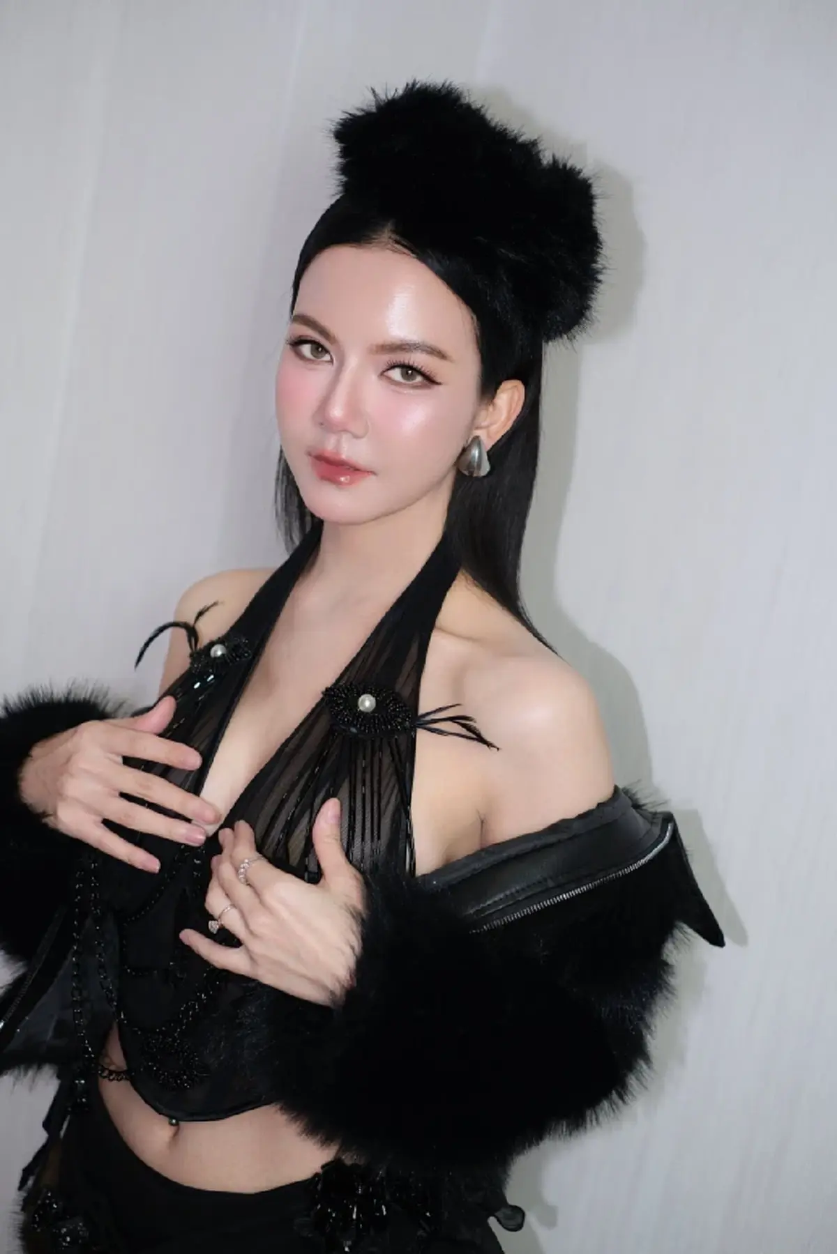 "จ๊ะ นงผณี" ฟาดนิ่มๆ ถึงนักรีวิว อย่าเอาลิ้นเราไปตัดสินใคร