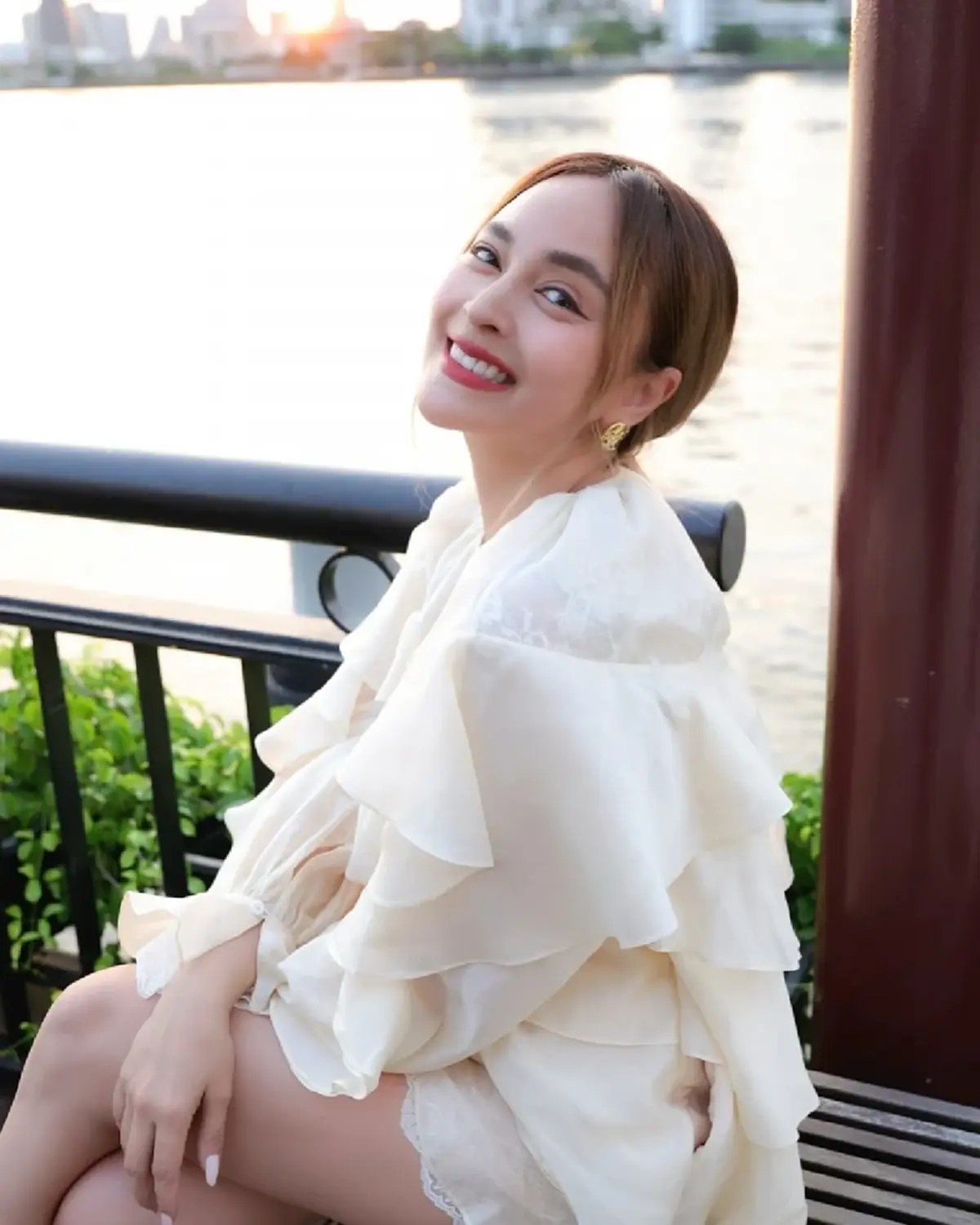 นาที เวย์ ไทเทเนียม เซอร์ไพรส์ นานา ไรบีนา กลางไลฟ์สด บอกรักหวาน