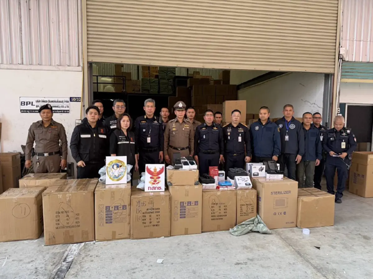 กสทช. บุกยึดโดรน กว่า 1,800 ชิ้น ซุกโกดัง ลอบนำเข้าไร้ใบอนุญาต