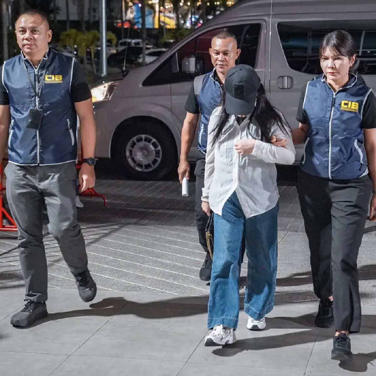 แฉความจริงสุดหดหู่ อายุแม่แท้ๆ ทิ้งลูกวัย 12 ปีไว้ที่ญี่ปุ่น