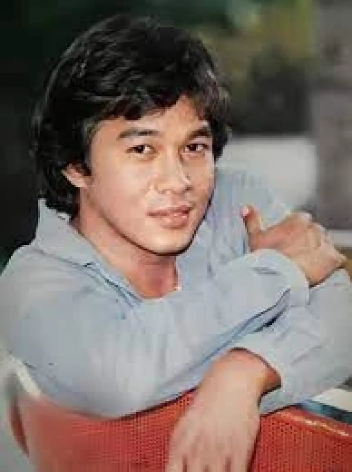 จำได้ไหม? ภาพนักแสดงรุ่นใหญ่ วัย 76 ปี ยังหล่อไม่เปลี่ยน