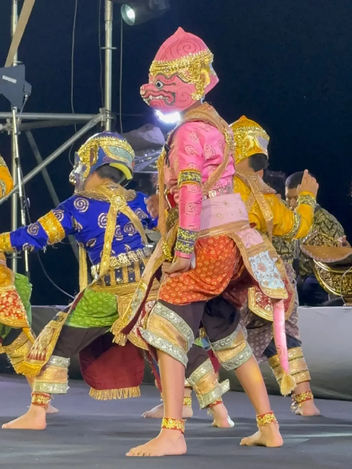 สุดภูมิใจ “น้องเร” ลูกชายทาทา ยัง แสดงโขนสุดสง่างามกลางงานใหญ่