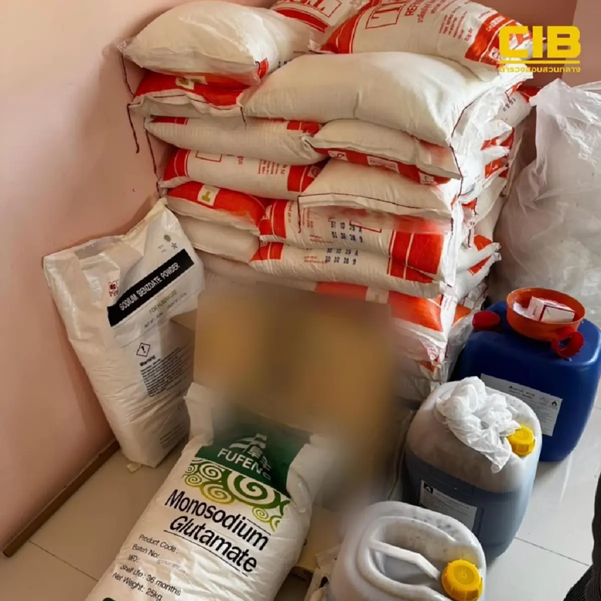 บุกค้นแหล่งผลิต เครือข่ายซีอิ๊ว กาแฟปลอมยี่ห้อดัง ค้น 7 จุด 4 จังหวัด