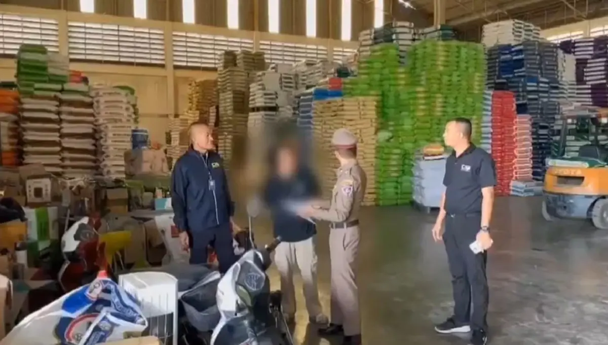 บุกทลายโรงงานลับ เจอเต็มๆ 12 ตัน ยึดของกลางกว่าครึ่งล้าน