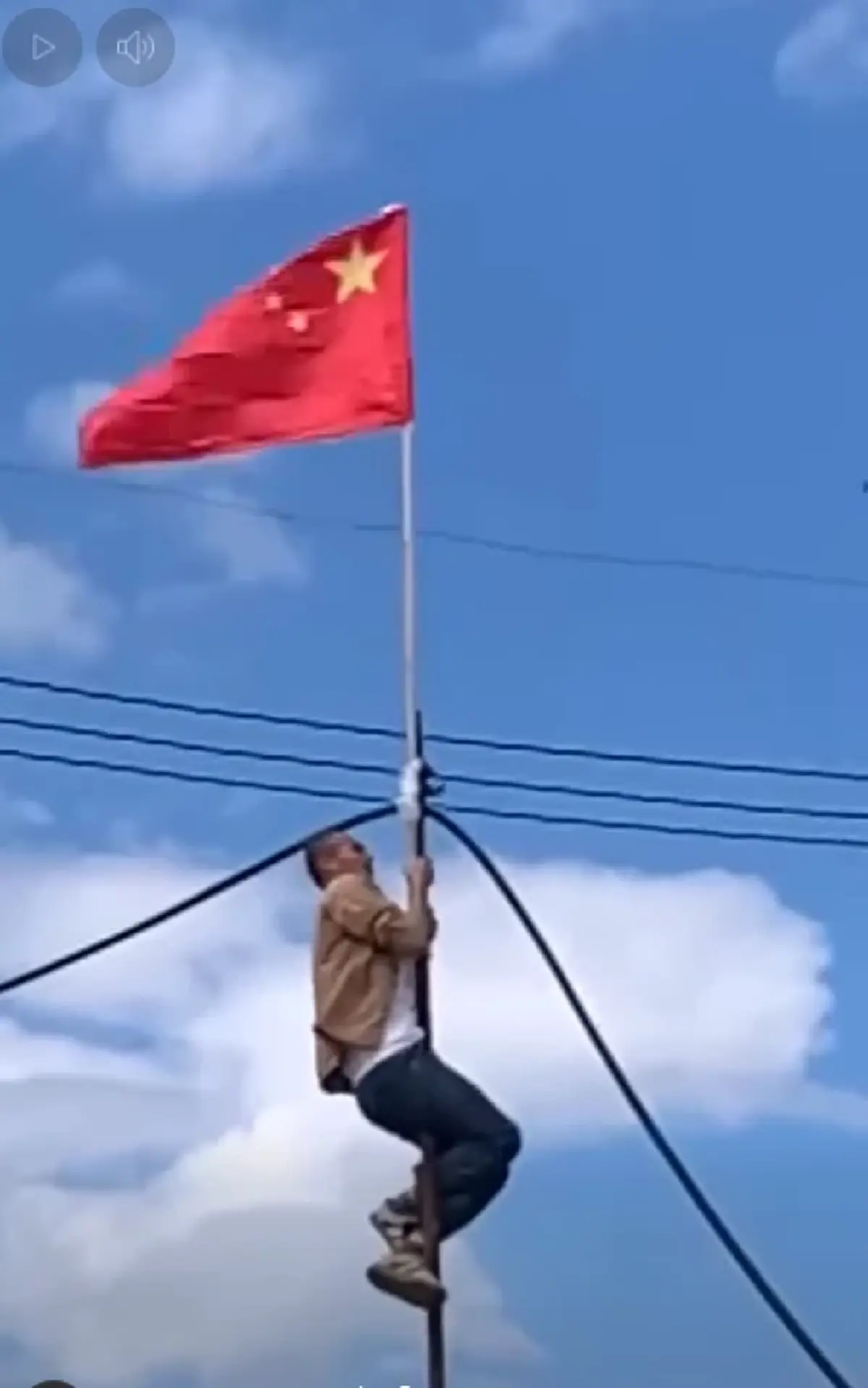 เปิดคลิป"แก๊งสแกมเมอร์"ปีนเสา ชักธงชาติจีนส่งสัญญาณถึงไทย
