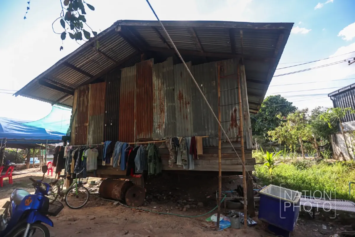 เปิดชีวิต พลทหารภานุพัฒน์ ฝันอยากสร้างบ้านใหม่ให้แม่กับน้อง