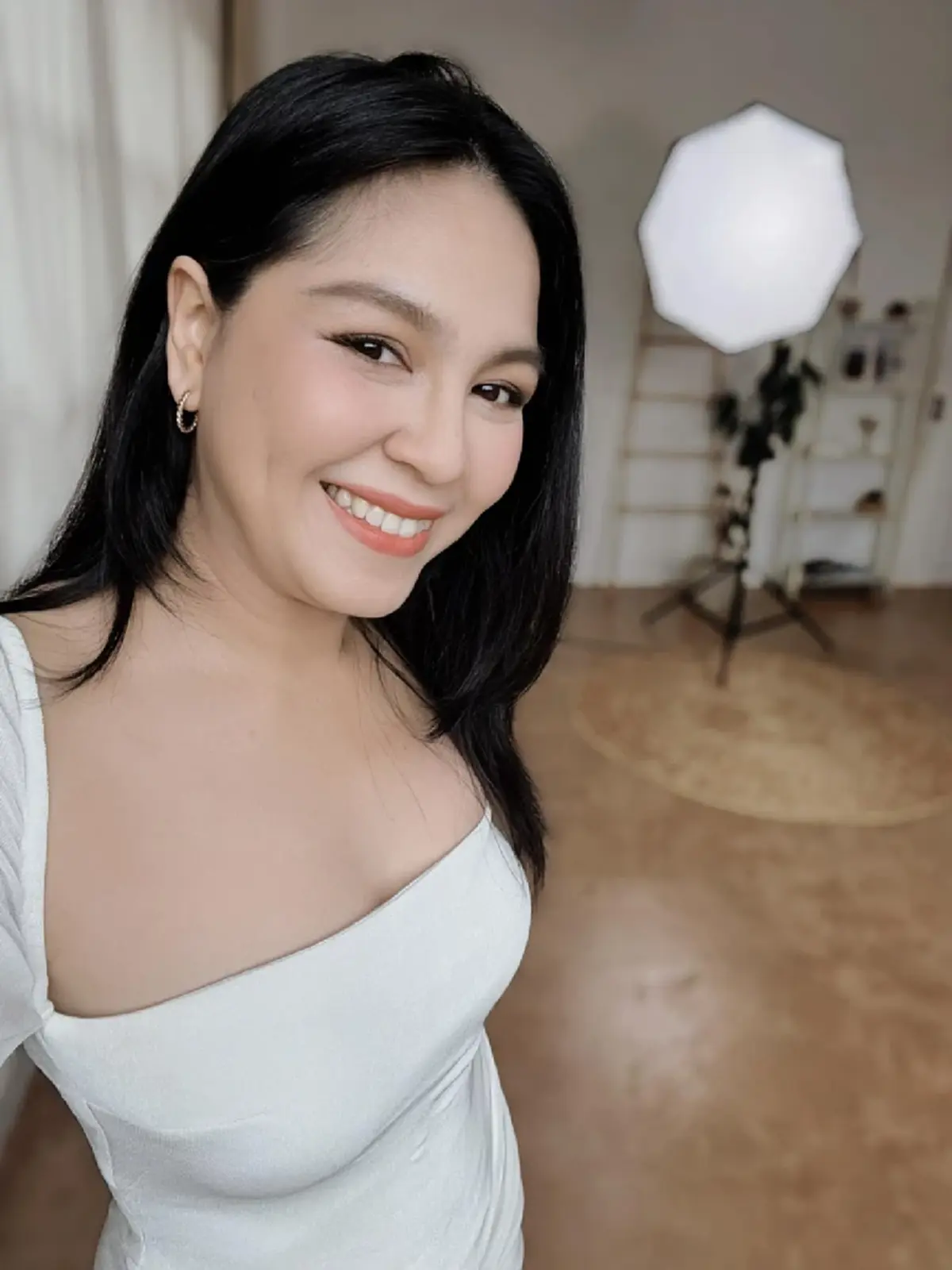 จอย ศิริลักษณ์ ไม่โสดแล้ว เปิดตัวแฟนหนุ่มสุดหวาน ดีกรีไม่ธรรมดา